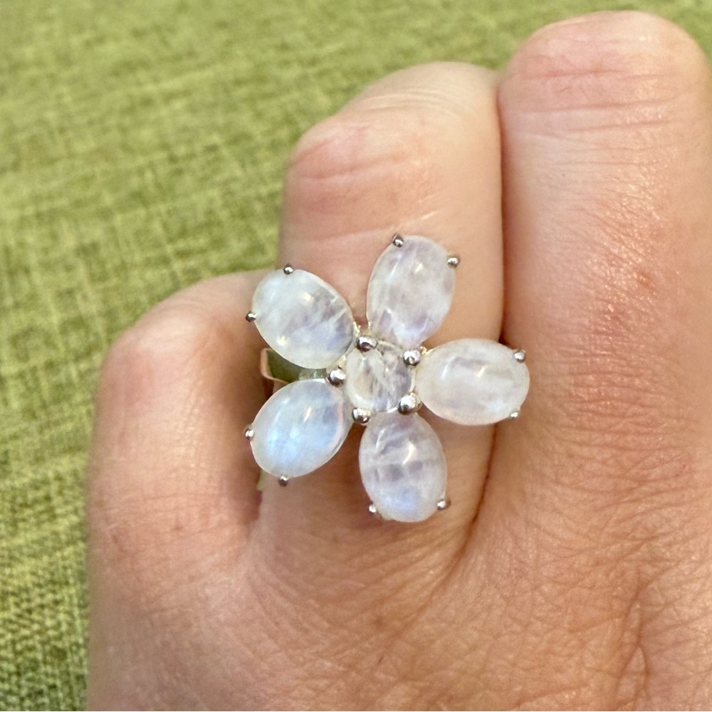 Sterling Silver Moonstone Ring